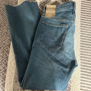 Madewell midrise kickout ankle jeans